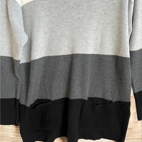 Vince Camuto Sweater Womens Large Long Sleeve Gray Black Cream with Pockets - Picture 2 of 8